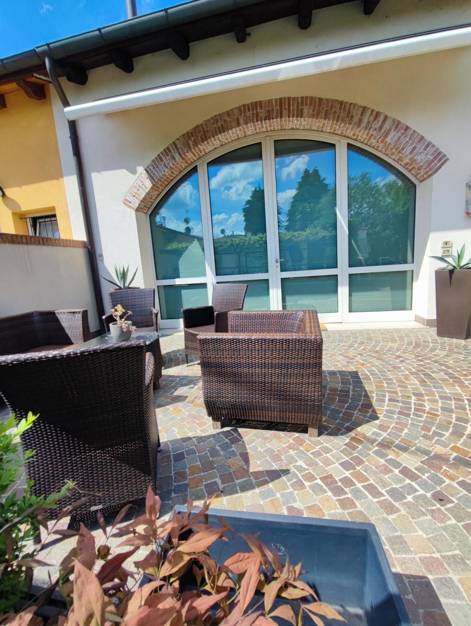 Ca Centosa Artistic House Villa Storica Ristrutturata Con Patio E Giardino Чіттаделла Екстер'єр фото